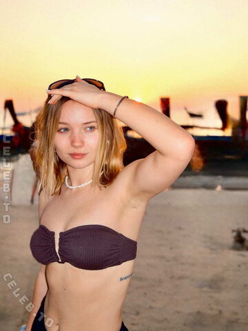 Julia Beautx nude photo 24