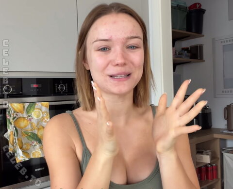 Julia Beautx – New video with deep insights