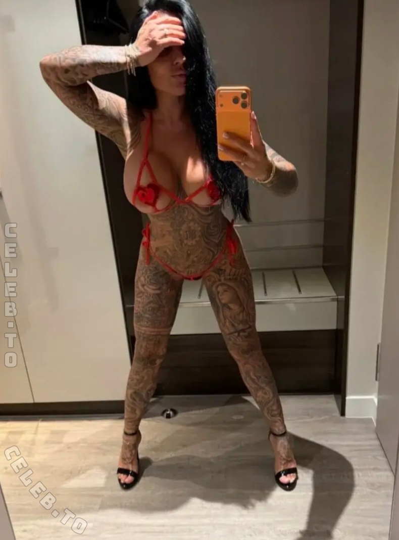 Julia Jasmin Rühle nude photo 3
