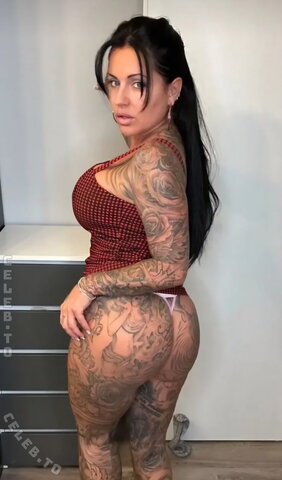 Julia Jasmin Rühle nude photo 17