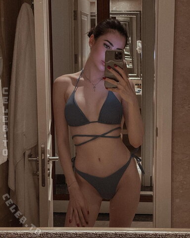 Julia Pushman nude photo 2
