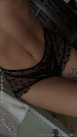 Julia Römmelt nude photo 99