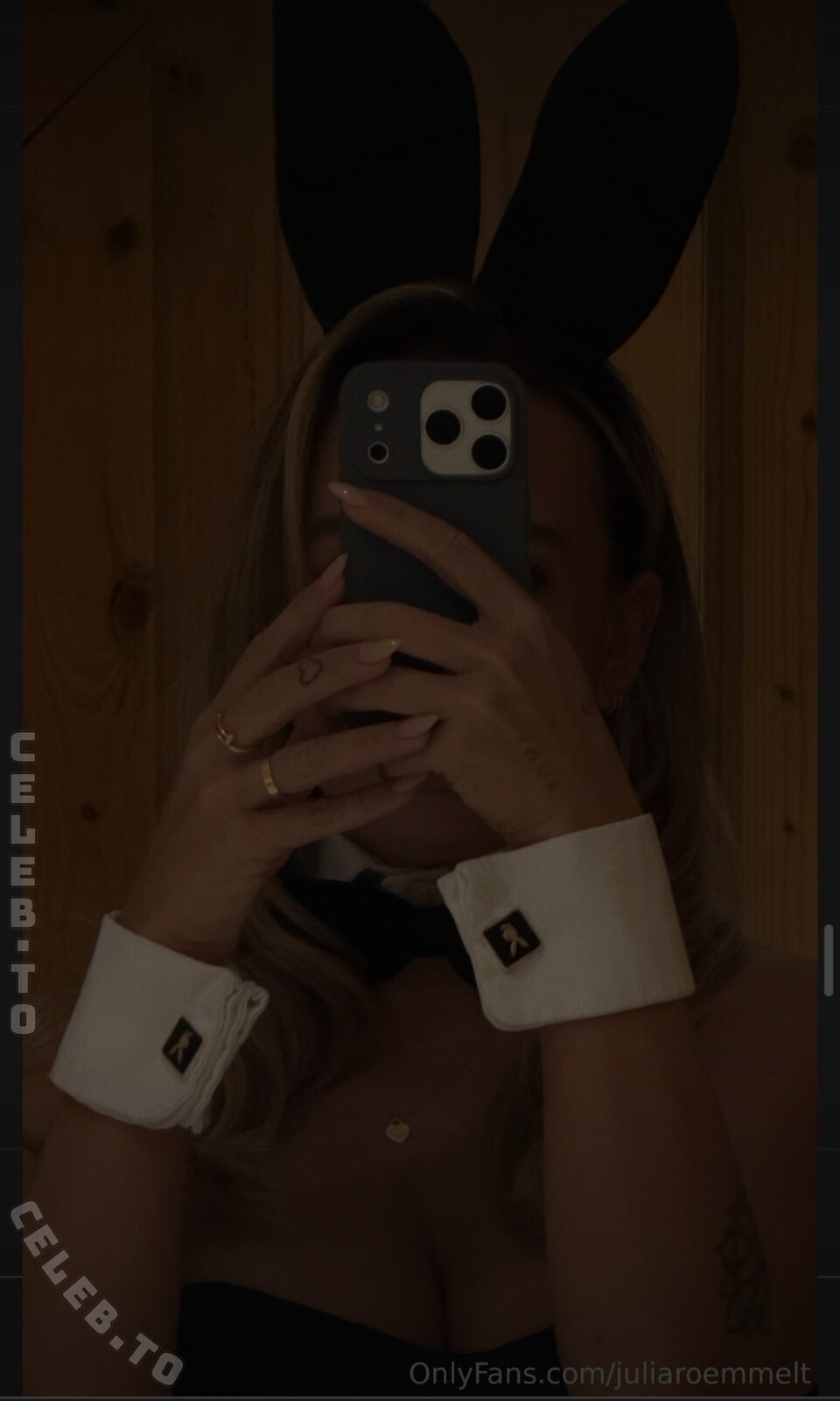 Julia Römmelt nude photo 1