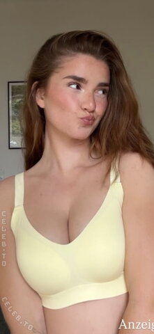 Julia Schulze photo 1