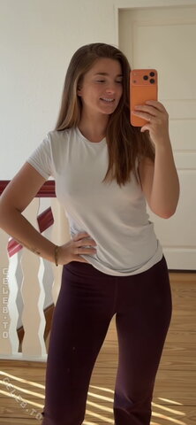 Julia Schulze photo 1