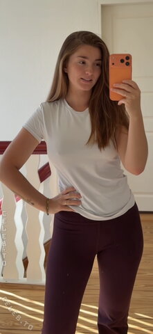 Julia Schulze photo 2