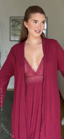 Julia Schulze nude photo 15