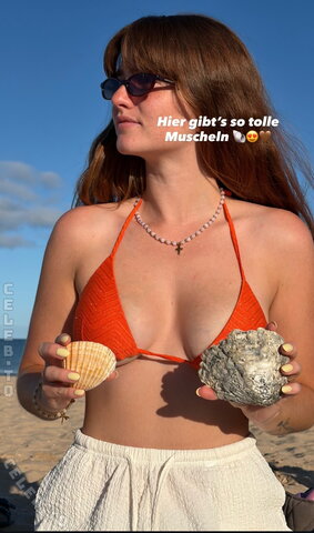 Julia Schulze – Summer Shell