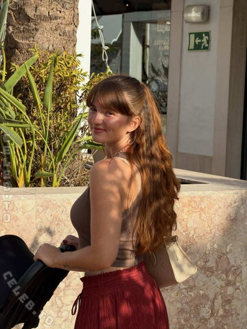 Julia Schulze – New insta post from her