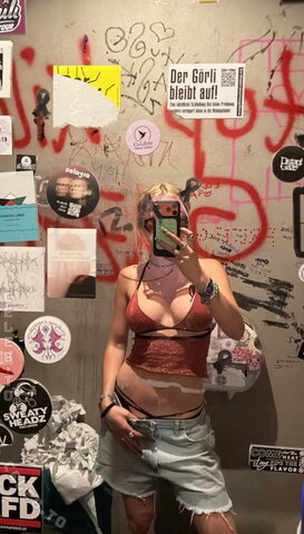 Julia Wulf Fresh (1 photo)