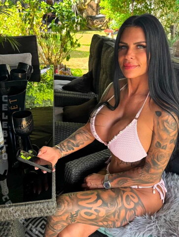 Juliaa Mariee nude photo 9