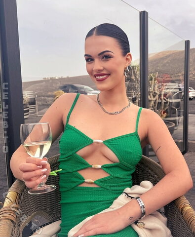 juliaelena nude photo 3