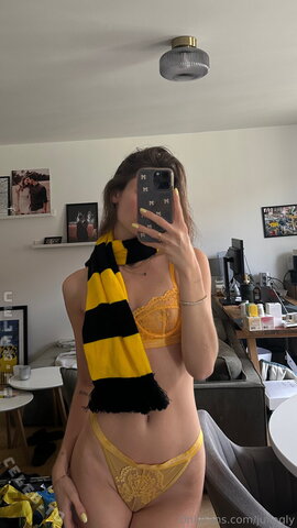 juliagly nude photo 13