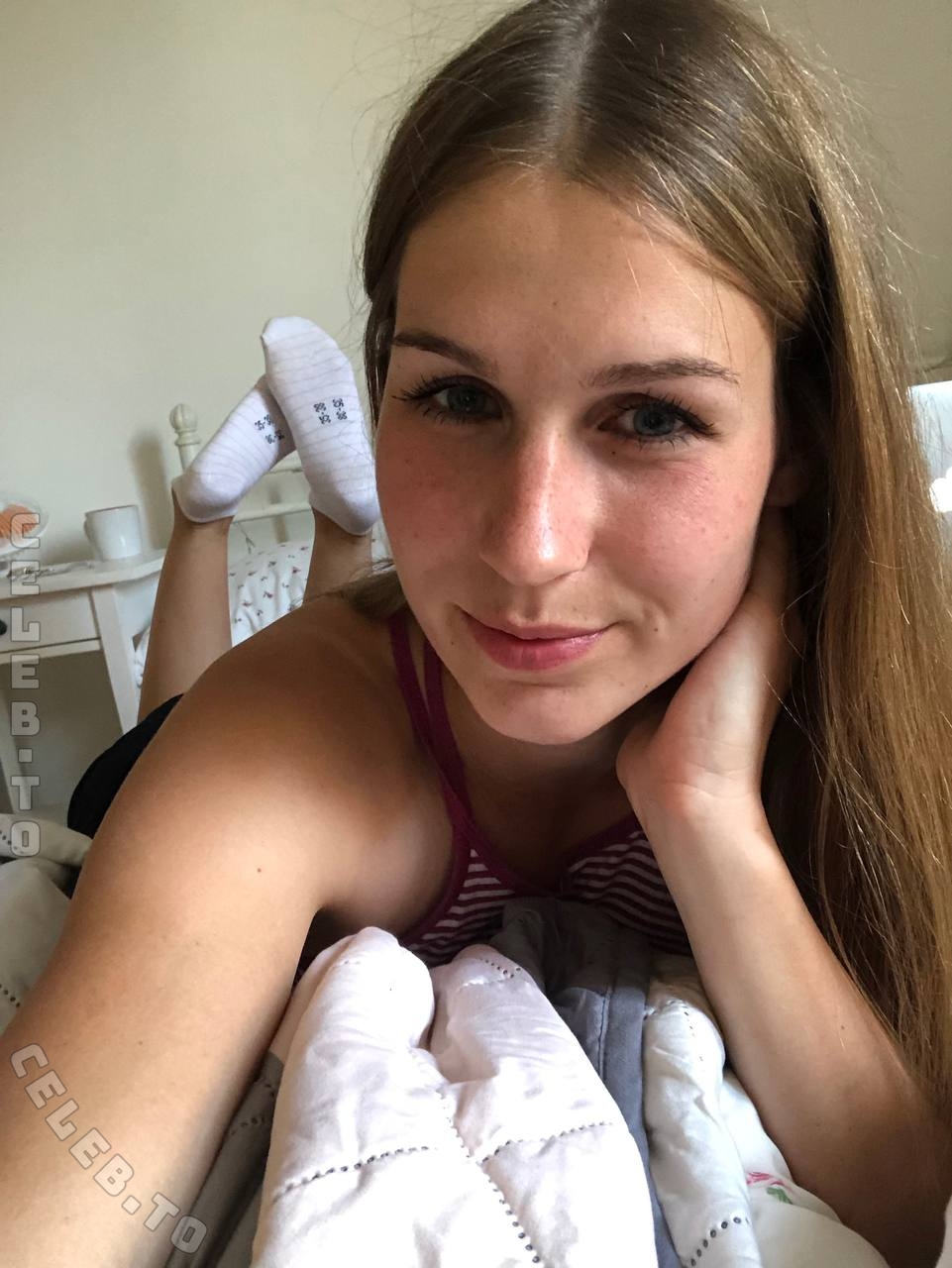 JuliaLove96 nude photo 3