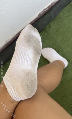Julia.marisol nude photo 13