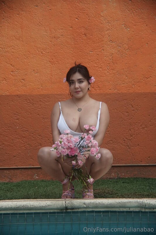 juliana bao nude photo 1