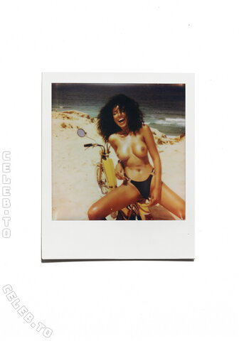 Juliana Nepomuceno nude photo 30