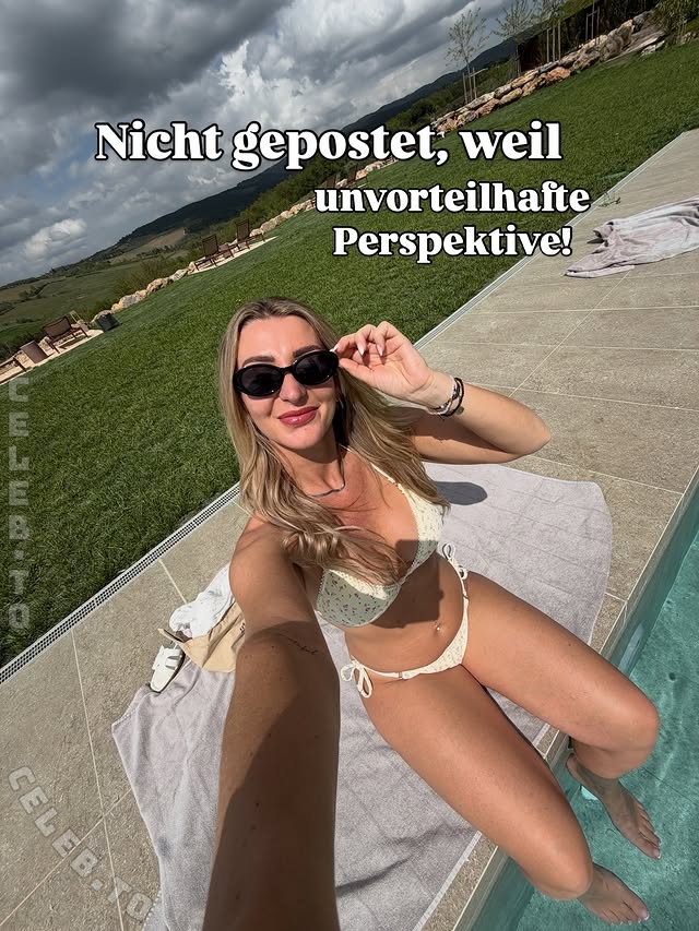 Juliane Klatt nude photo 1