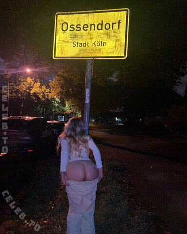 juliaossendorf nude photo 1