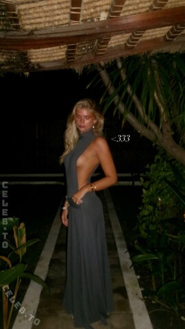 juliehemkristensen nude photo 34