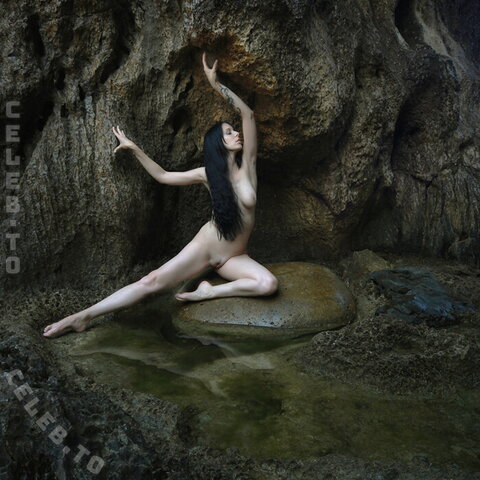 Juliette Desens – From the net