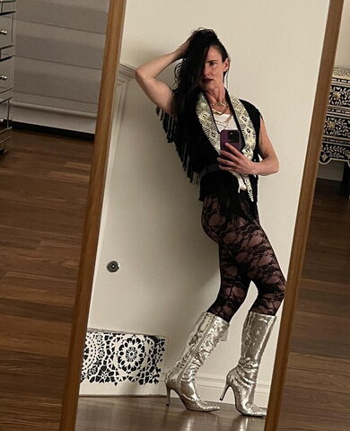Juliette Lewis nude photo 10