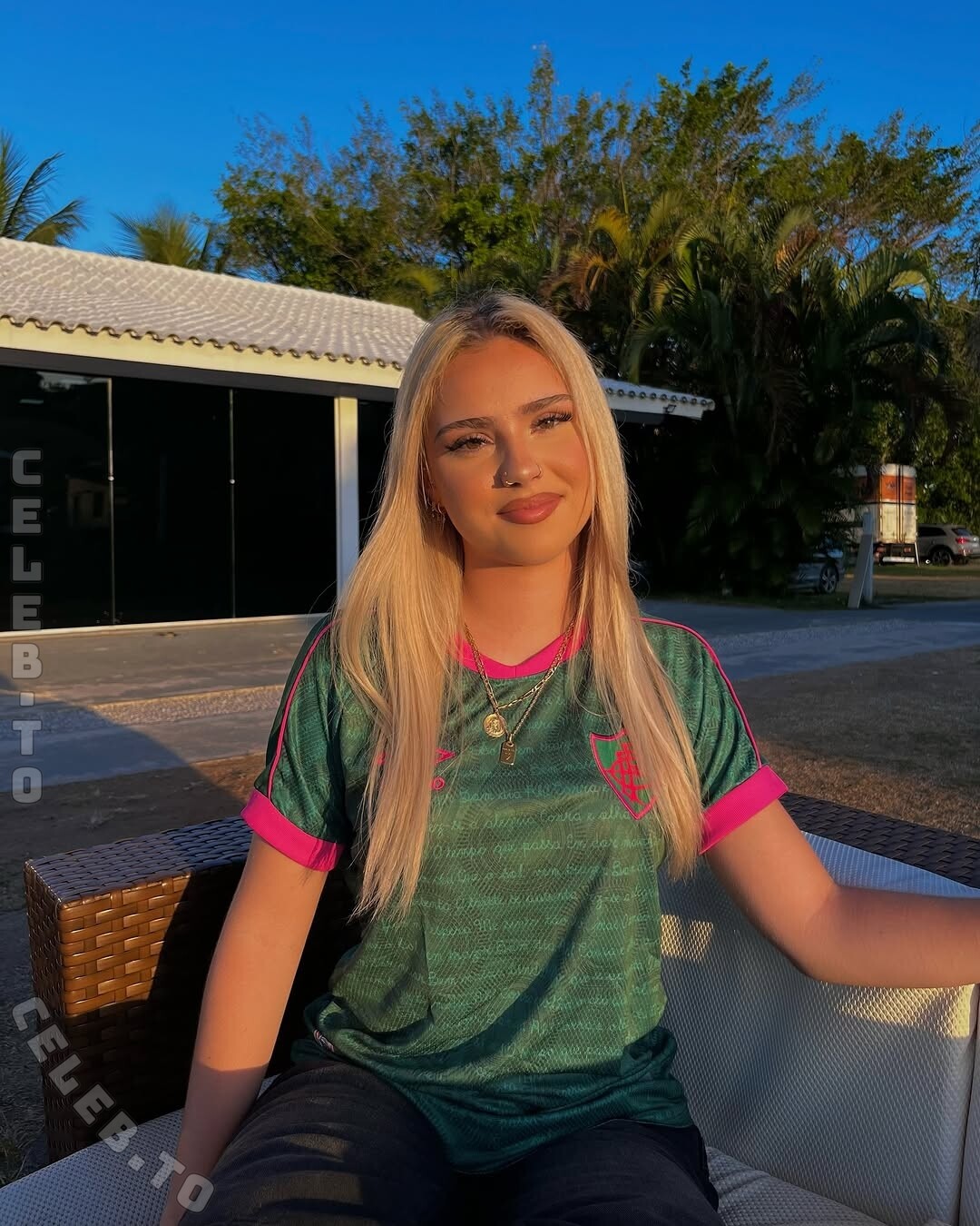 Juliettedmcn nude photo 4