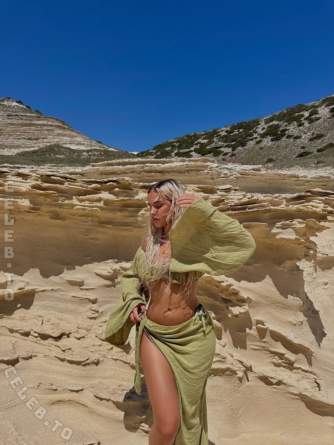 Juliettedmcn nude photo 9