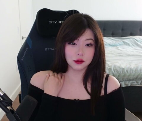 JuMayumin nude photo 5