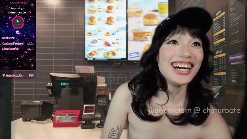 Jupiterzclaim nude photo 10