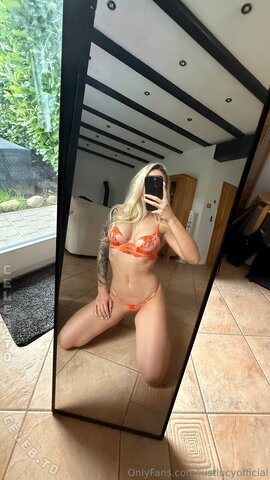 Just Lucy nude photo 5