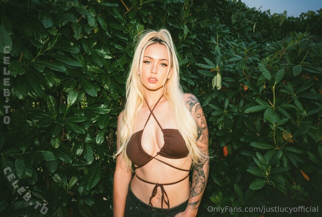 Just Lucy nude photo 1