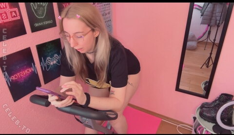 Justkerry nude photo 16