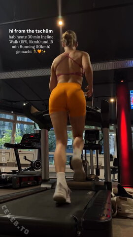 JustSayEleanor nude photo 5