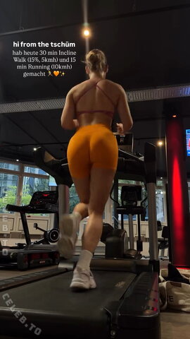 JustSayEleanor nude photo 3