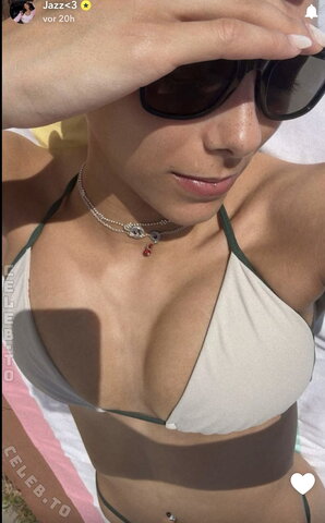 Jxxbunnyy nude photo 63