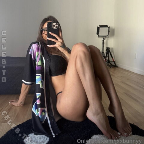 Jxxbunnyy nude photo 6