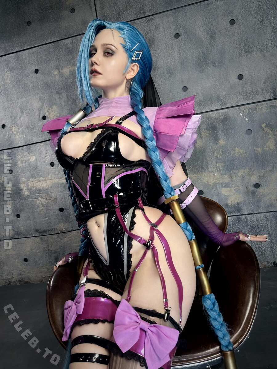 JyuSan nude photo 4
