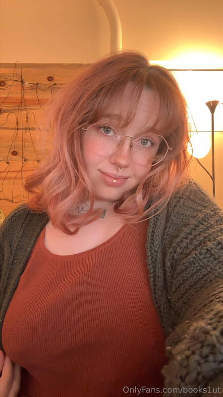 kacyk18 nude photo 13