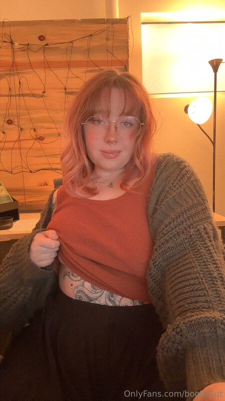 kacyk18 nude photo 14