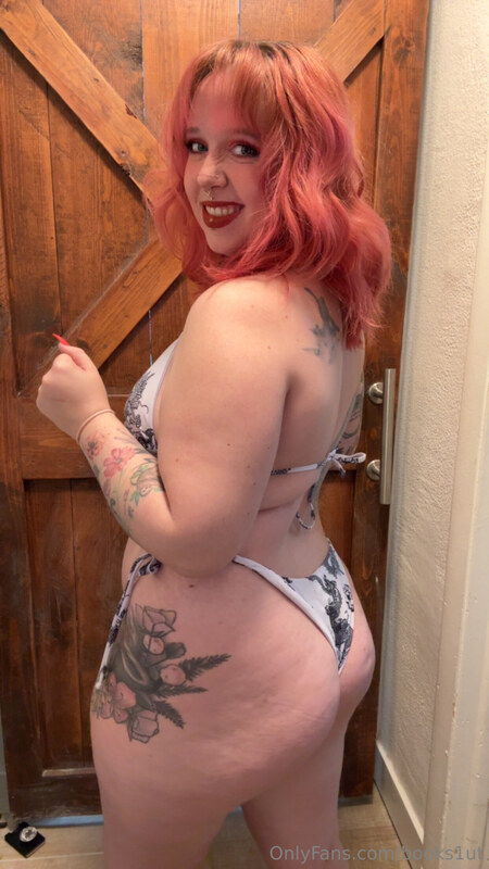 kacyk18 nude photo 2