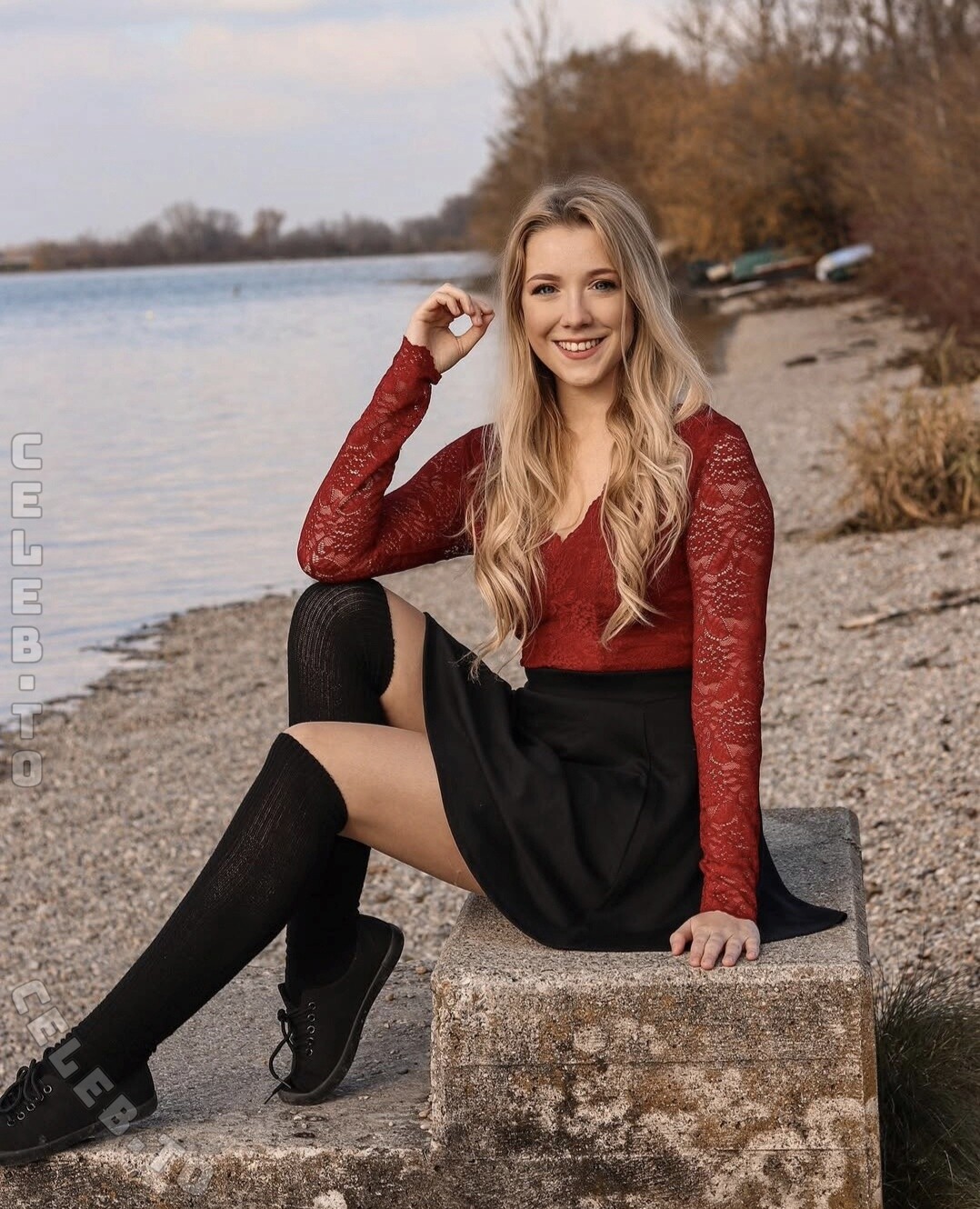 KaddiTV nude photo 5