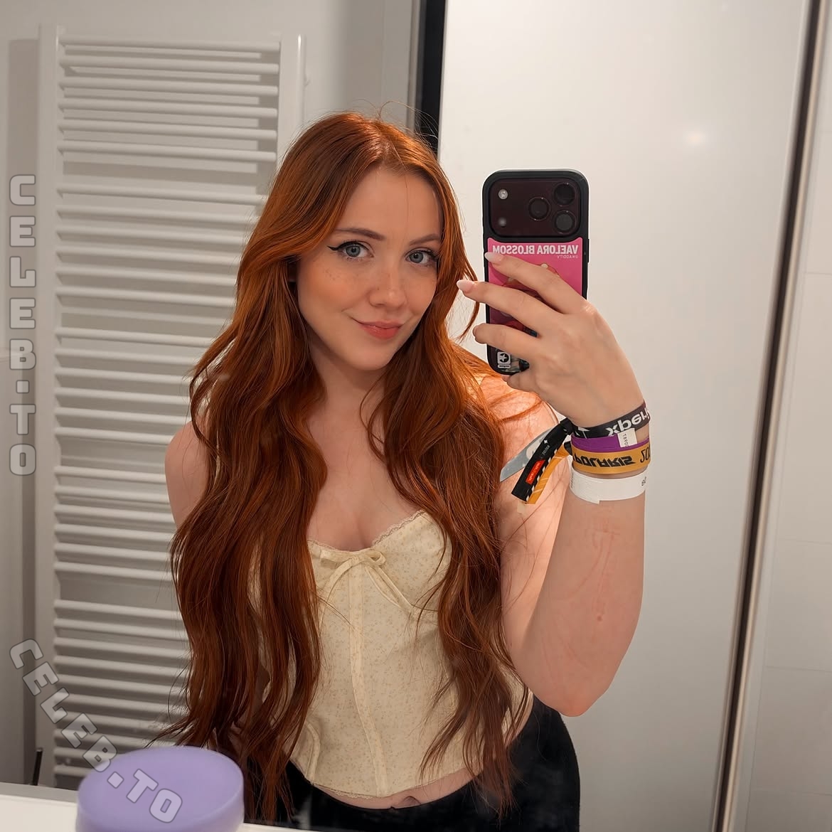 KaddiTV nude photo 2