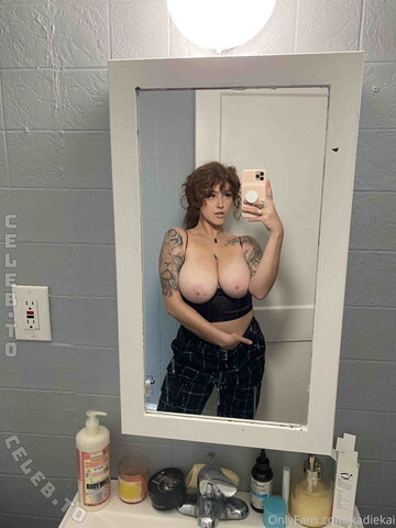 Kadie Kai nude photo 7