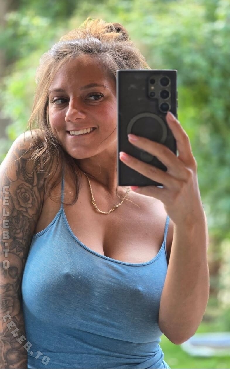 Kaity Sun nude photo 1