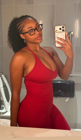 Kalani Rodgers Sexy (2 photos)