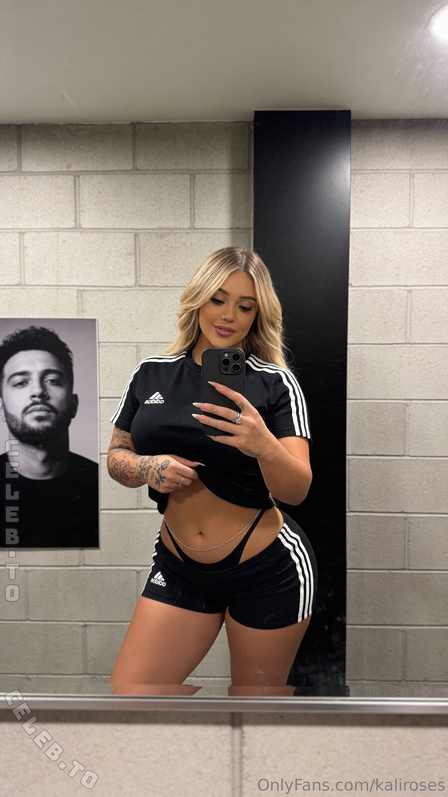 Kali Roses nude photo 3