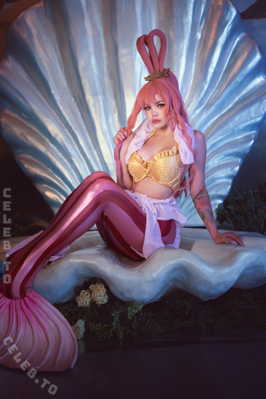 Kalinka Fox nude photo 2