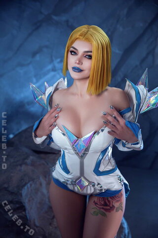 Kalinka Fox nude photo 210