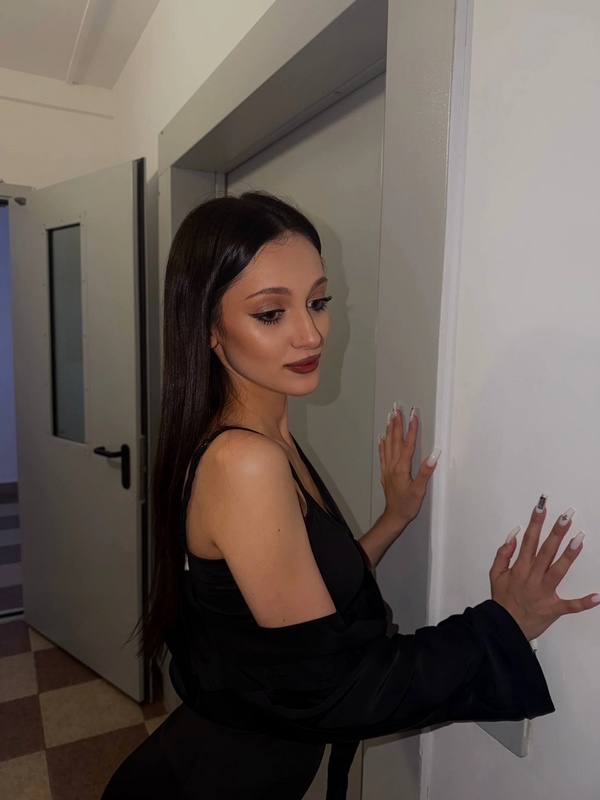 Kamilamilaa nude photo 4